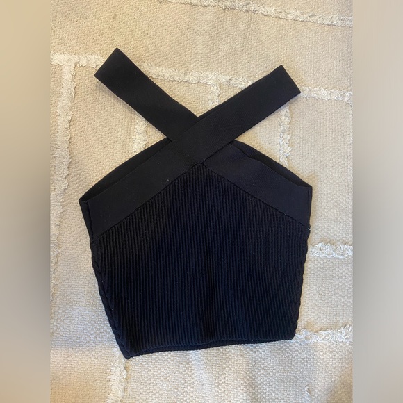 Aritzia Babaton, Sculpt Knit Criss Cross Tank - Picture 4 of 5